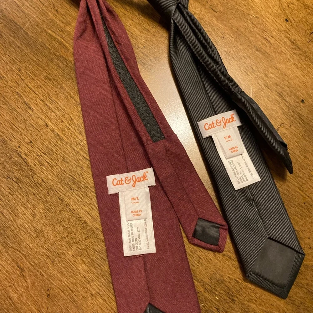 Cat & Jack Kids Ties in Burgundy and Black